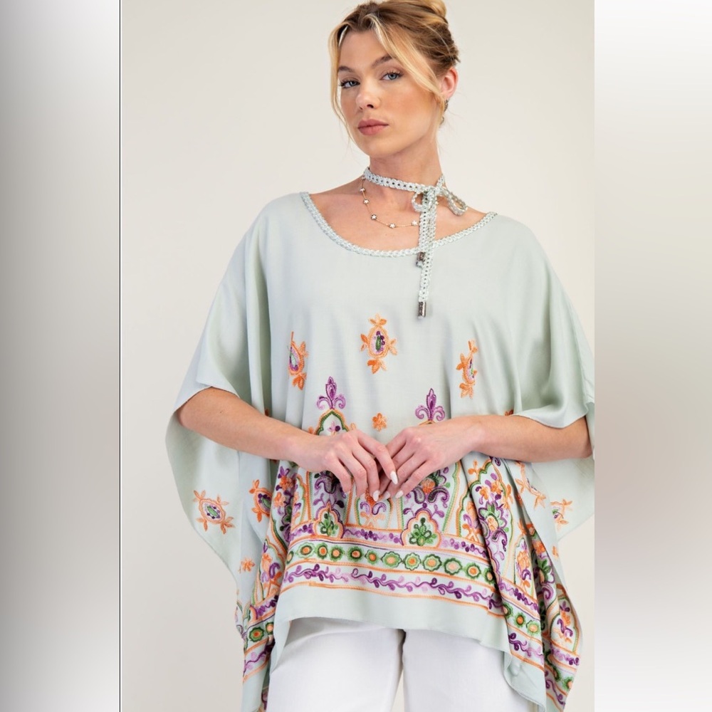 872 ❤️ EASEL sage EMBROIDERED RAYON CHALLIS PONCHO TUNIC